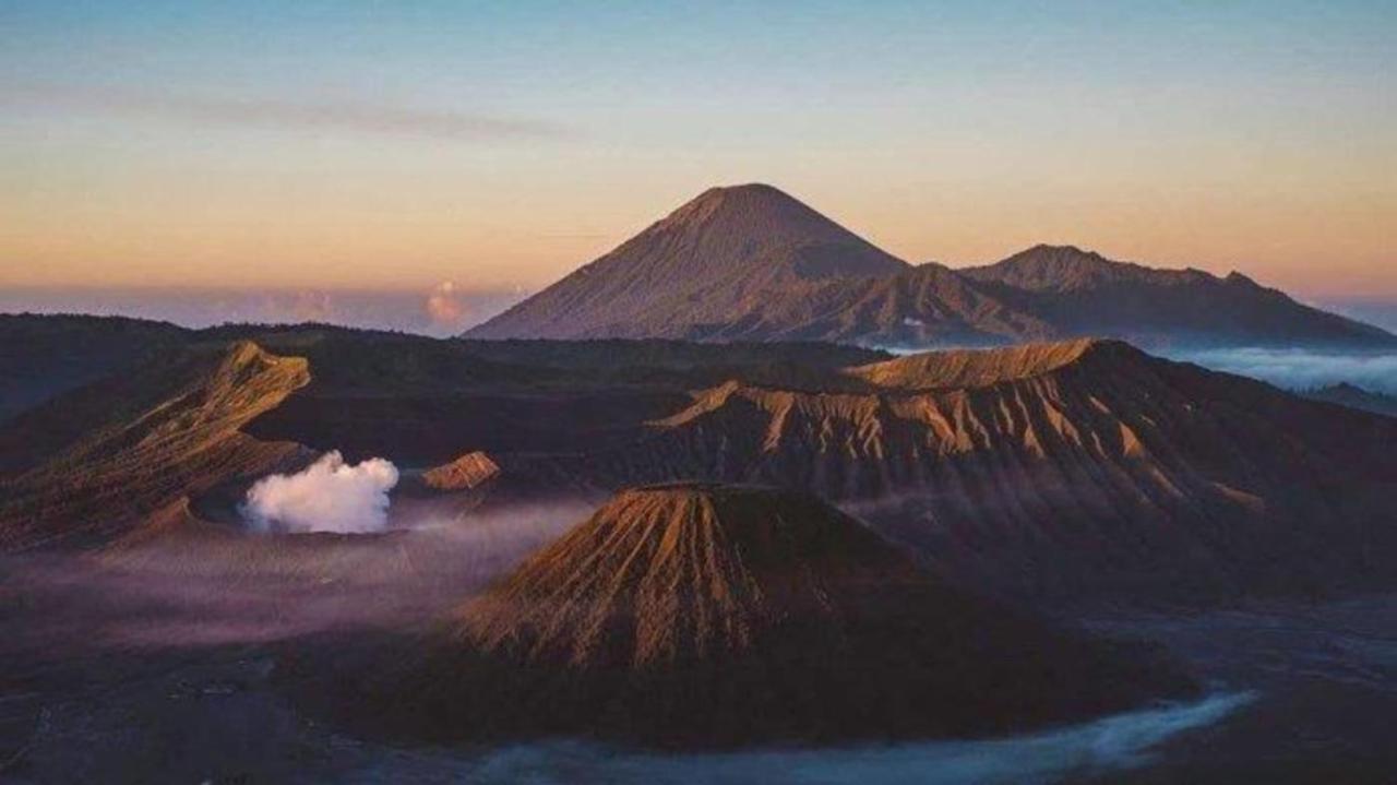 Ijen Mansjestic B&B Tamansuruh Экстерьер фото